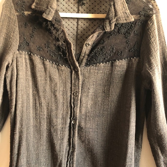 FREE PEOPLE FABULOUS BLOUSE - Picture 3 of 6